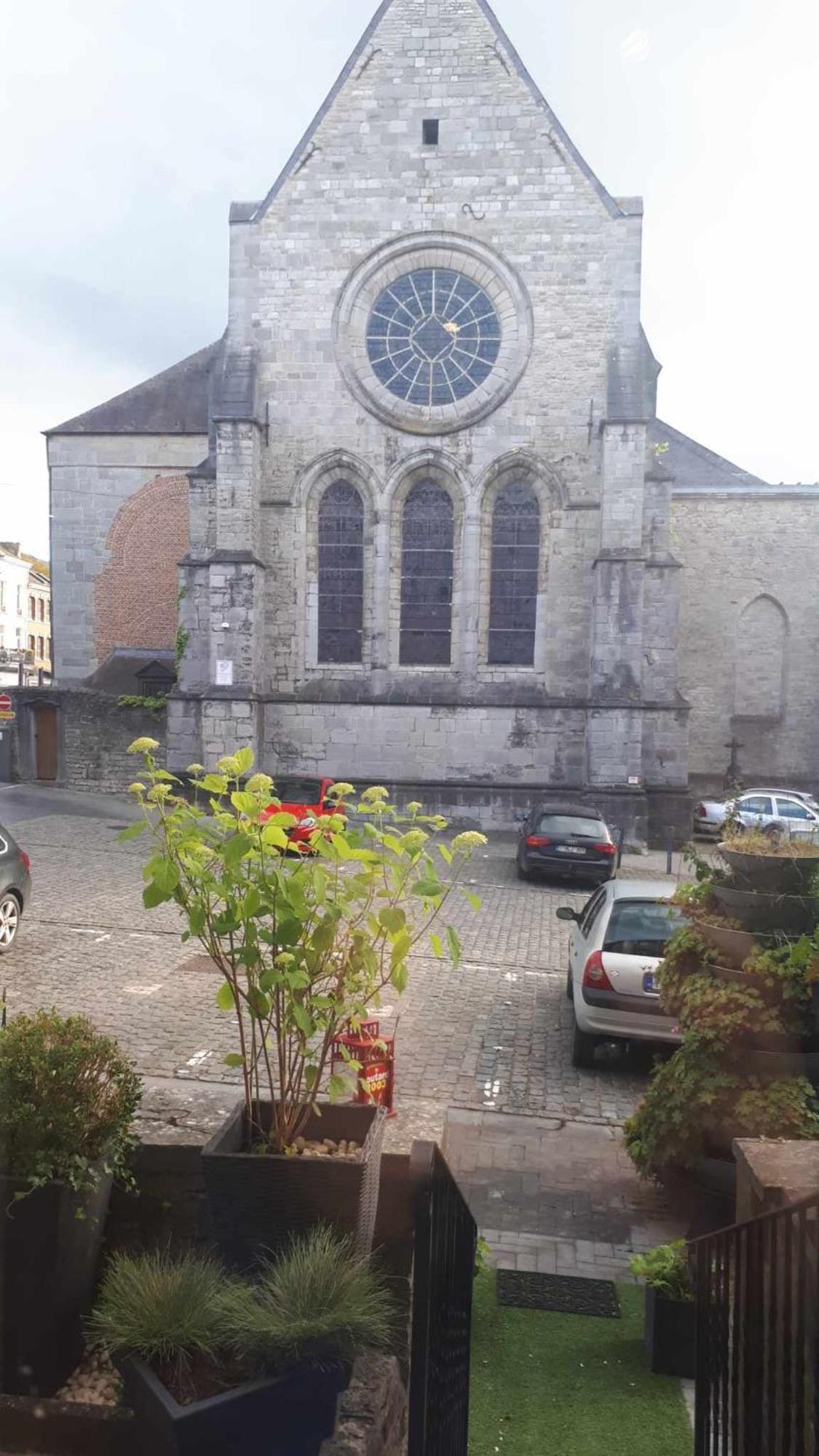 " Chimay Welcome " ---------------- Au Coeur De La Ville Historique --Exceptionnellement Calme Buitenkant foto